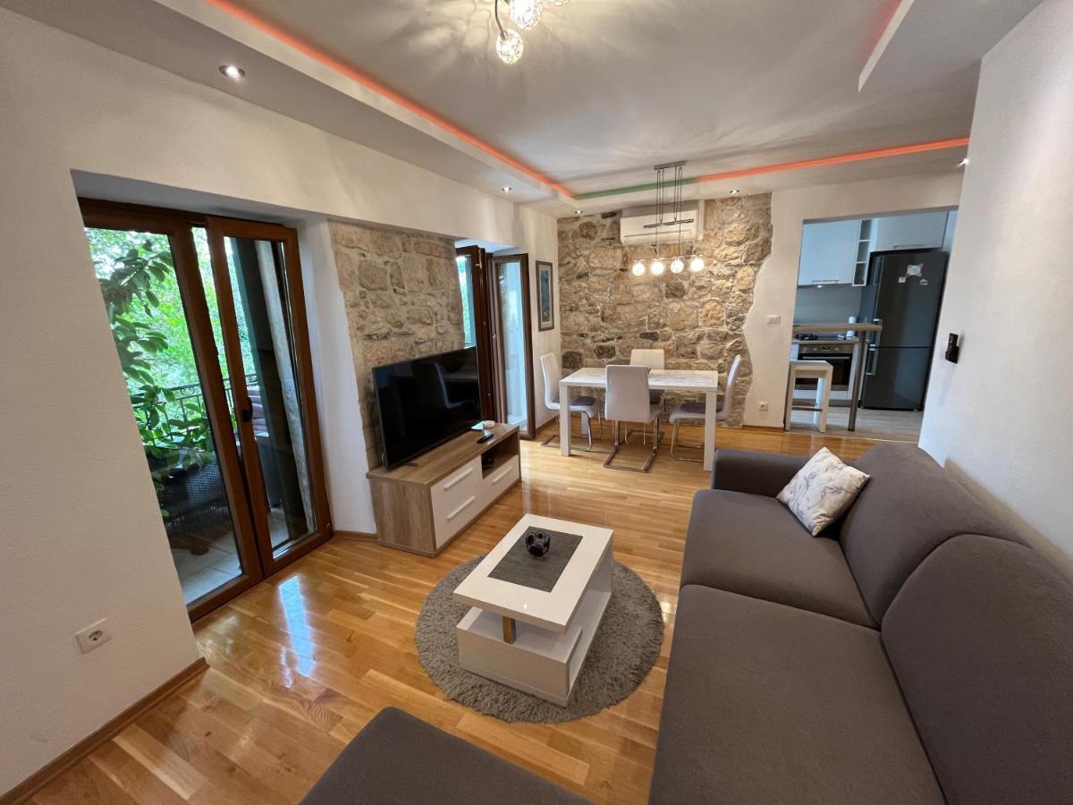 Apartment Old Town Ivo Makarska Eksteriør bilde